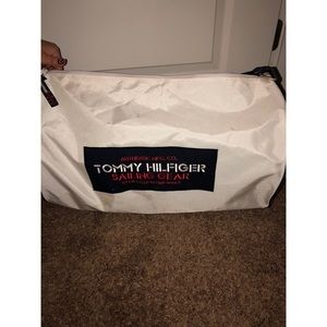 Tommy tote